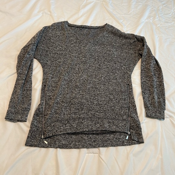 WHBM Grey Zipper Sweater - Picture 1 of 5